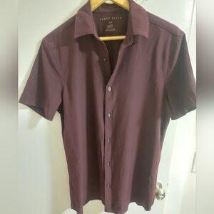 Perry Ellis Men's Burgundy Shirt